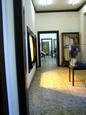 Ein Blick von Vorn nach Hinten durchs Museum